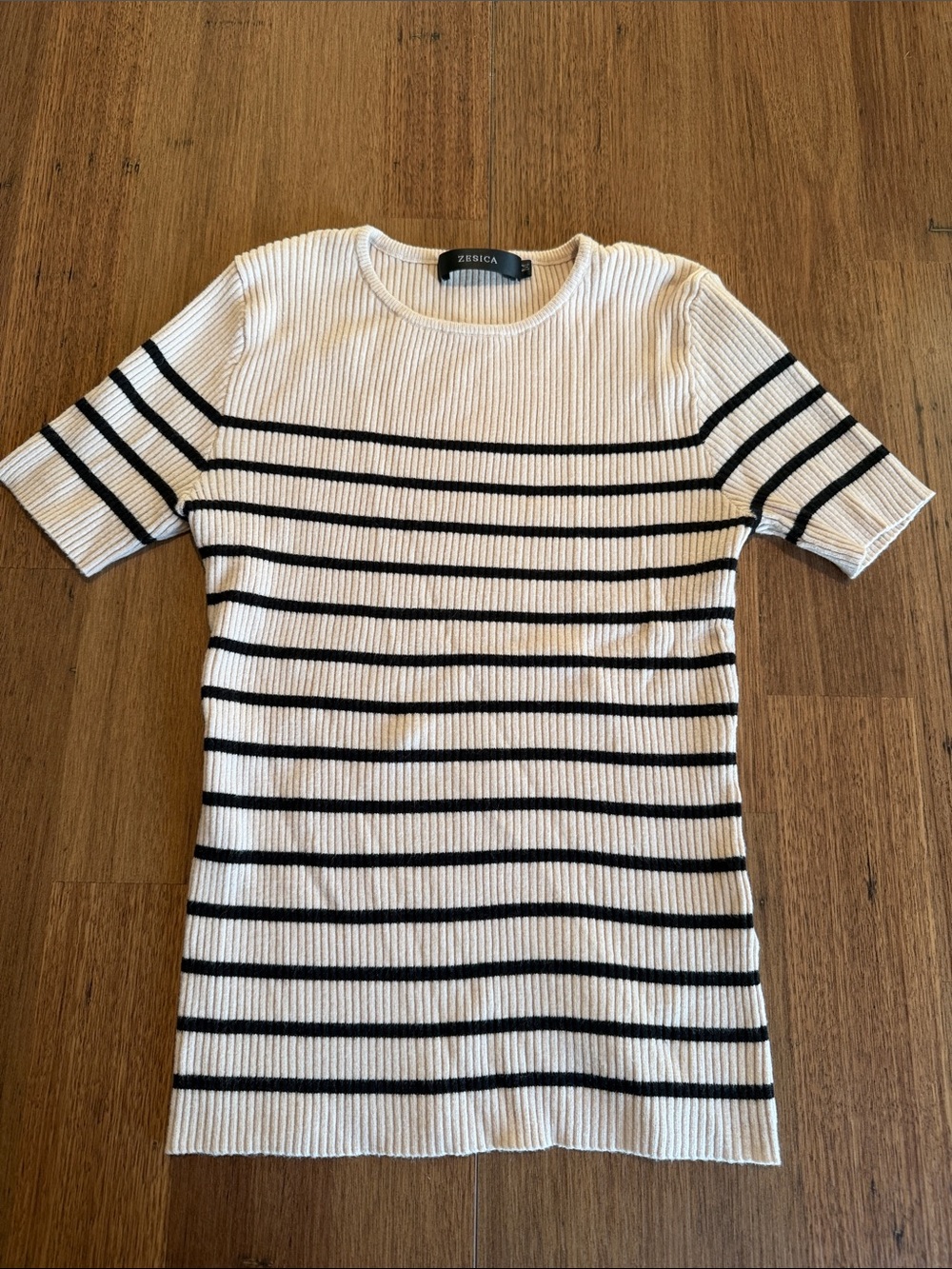 Zesica Cream & Black Striped Ribbed Short-Sleeve Top